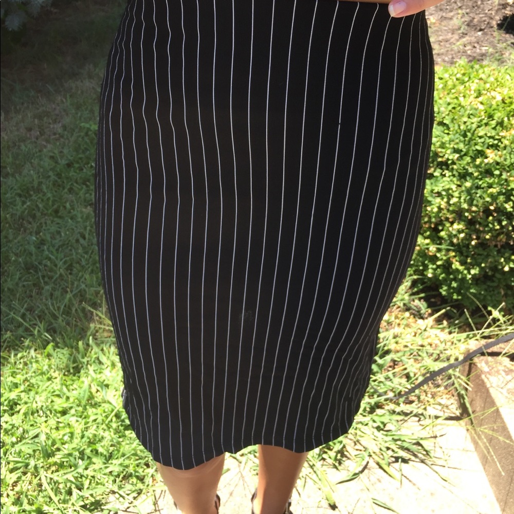 Pin stripe pencil skirt